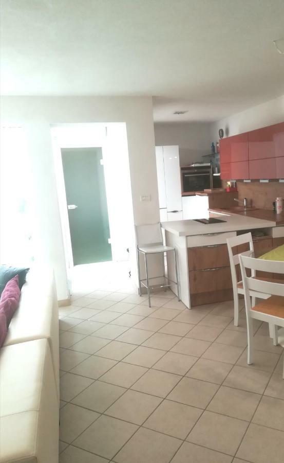 Apartma Zalka Izola Exterior foto