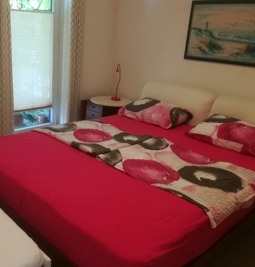 Apartma Zalka Izola Exterior foto